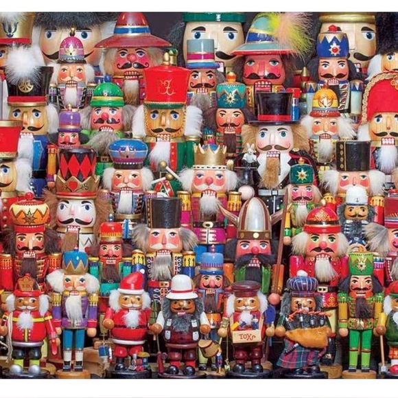 Springbok Nutcracker Collection 1000 piece Jigsaw Puzzle Colorful Nutcrackers - Picture 2 of 7